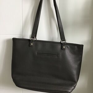 Thirty one grey purse with pouch